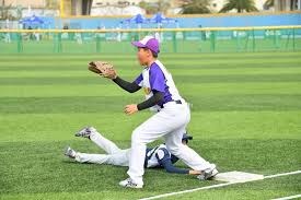 扑克与生活博弈（牌桌与人生的较量）