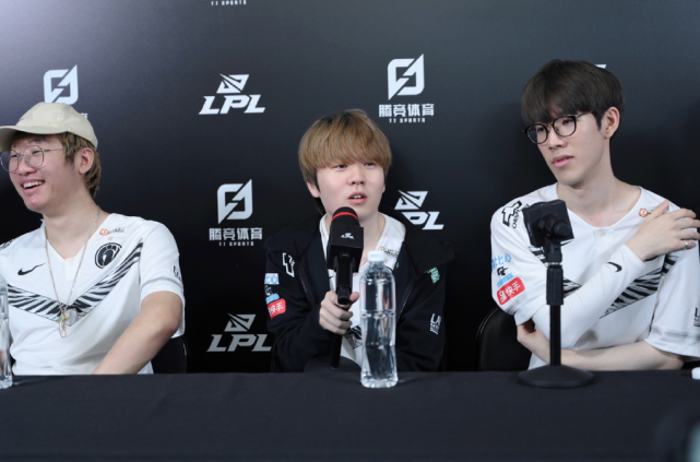 打下文化基 打下文化基